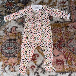 Magnetic Me 6-9 mo sleeper